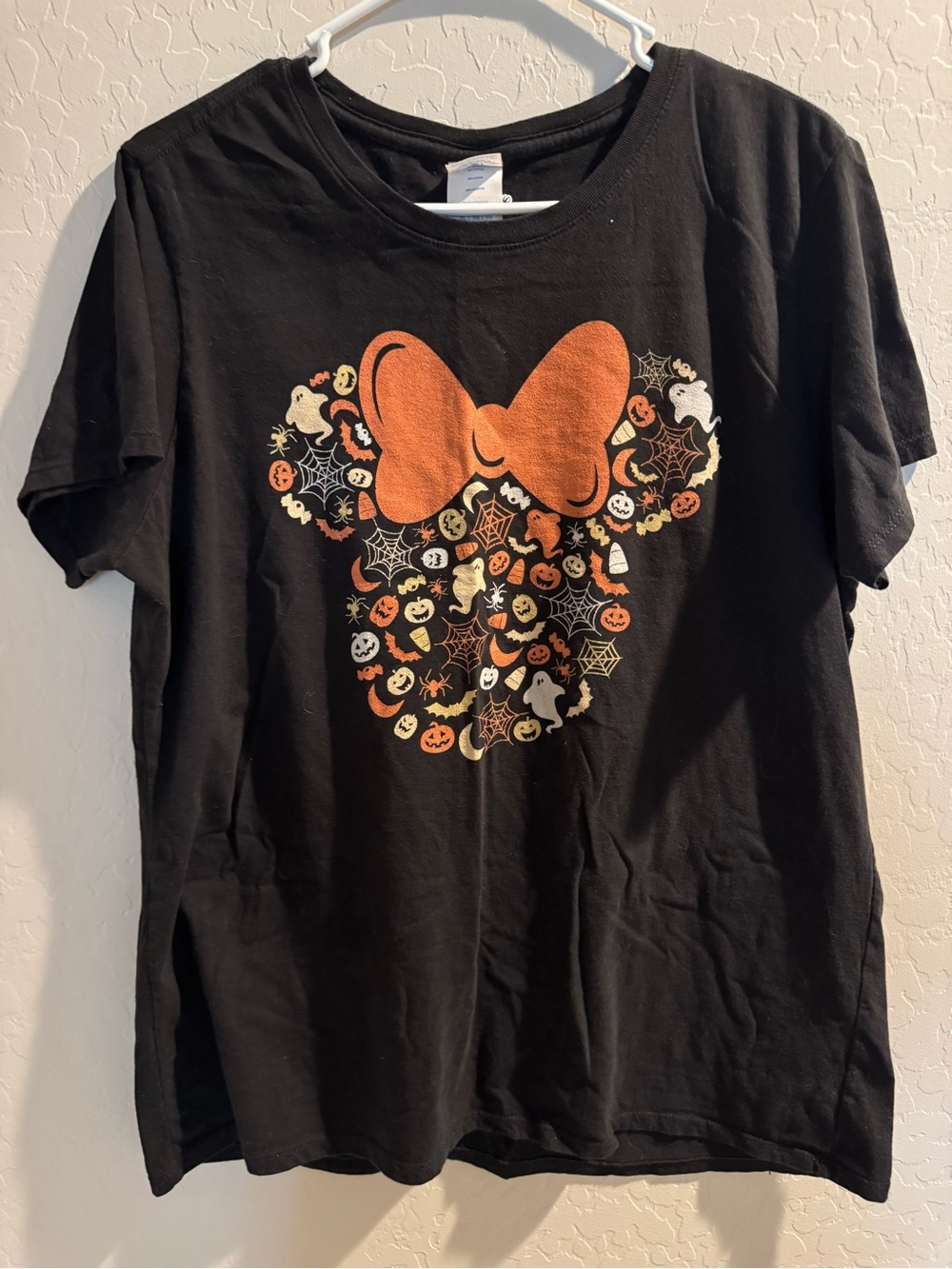 Disney Black Halloween Minnie Bow Graphic Tee with Orange & Cream Accents